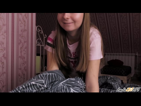 ❤️ Blondinė giliai čiulpia savo BFF ir gauna spermos į burną ❤ Namų porno prie mūsų ﹏